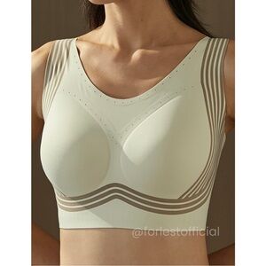 NWT Forlest Roxene Racerback Bra Cream/ 3XL/ Cream